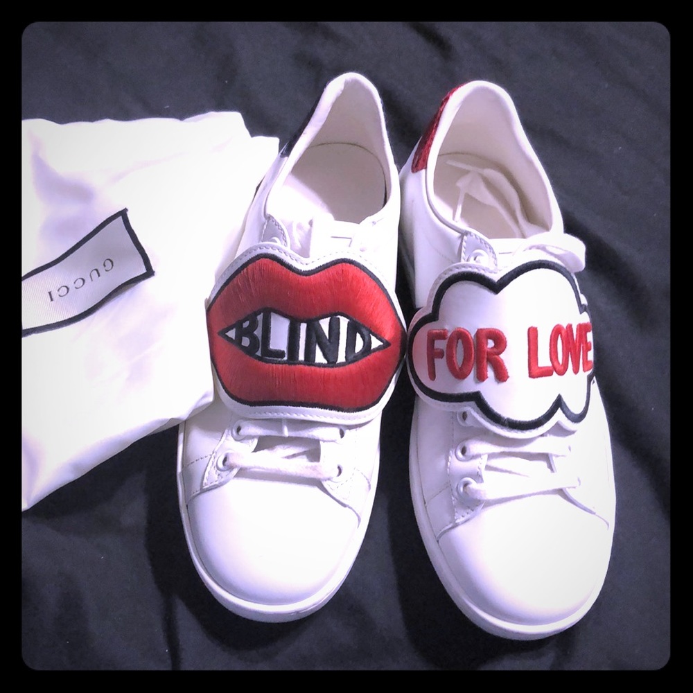 Gucci patch shoes